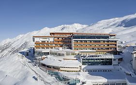 Ski-& Wellnessresort Hotel Riml